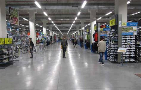 mollet del valles decathlon|Tiendas Decathlon Mollet del Vallès 